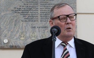 Mazurek: Berczyński nie jest osobą, o której decydował klub PiS. Tłumaczyć się powinien Macierewicz