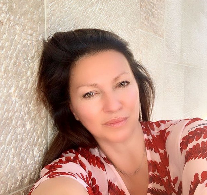 Nina Badrić bez šminke