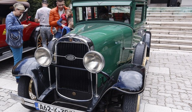 auto oldtajmeri sarajevo