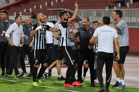 FC Vojvodina, FC Partizan