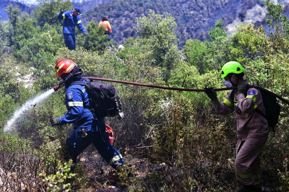 Požari u Grčkoj - Lutraki