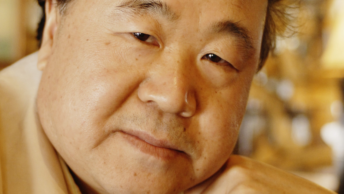 Literacką Nagrodę Nobla za rok 2012 otrzymał chiński autor Mo Yan — pisarski skandalista, posądzany o pornografię, epatowanie przemocą i aktywne poparcie dla komunistycznego reżimu.