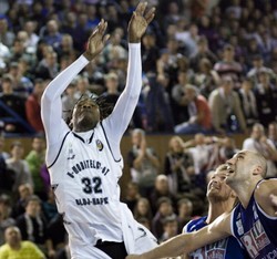 Ekstraklasa koszykarzy. Arka pozyskała gwiazdę ligi rumuńskiej