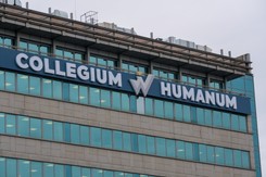Afera wokół Collegium Humanum. Kilku posiadaczy dyplomów MBA odpowiedziało na propozycję CBA