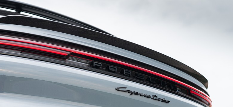 To najmocniejszy SUV Porsche w historii. Cena?