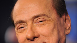 Megúszta a prostivádat Silvio Berlusconi