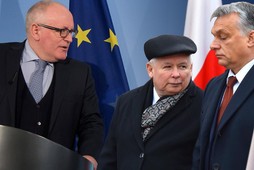 Frans Timmermans, Jarosław Kaczyński, Viktor Orban 