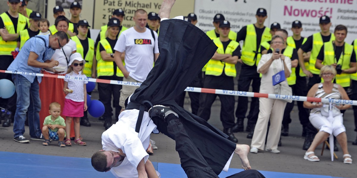 Obchody święta policji