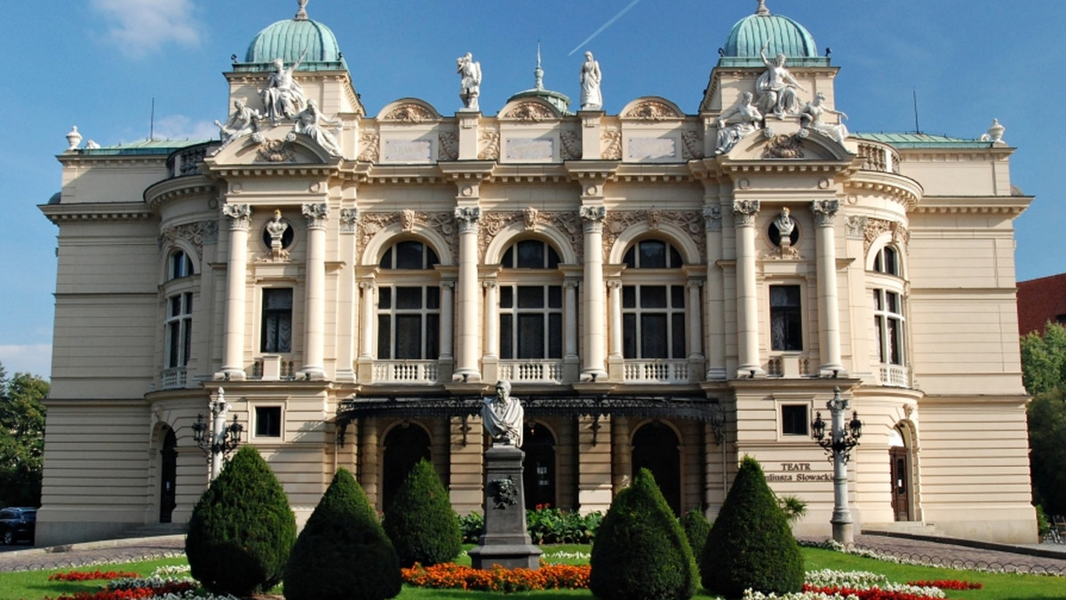 Blisko 50 fundacji z kraju i zagranicy, cztery dni wypełnione koncertami, warsztatami i spotkaniami, konferencja z udziałem kard. Petera Turksona, s. Rosemary Nyirumbe, Krzysztofa Zanussiego, Hanny Suchockiej, kard. Stanisława Dziwisza, hierarchów kościelnych i działaczy z Jerozolimy, Kuby czy Syrii. Tak w skrócie przedstawia się pierwsza edycja Targów Dobroczynności Veritatis Splendor, które odbędą się od 14 do 17 września w Krakowie.