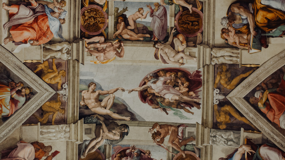 "Kaplica Sykstyńska odkryta. Ikonografia arcydzieła" — to tytuł zaprezentowanego we wtorek w Muzeach Watykańskich wyjątkowego albumu, przedstawiającego kaplicę po renowacji.