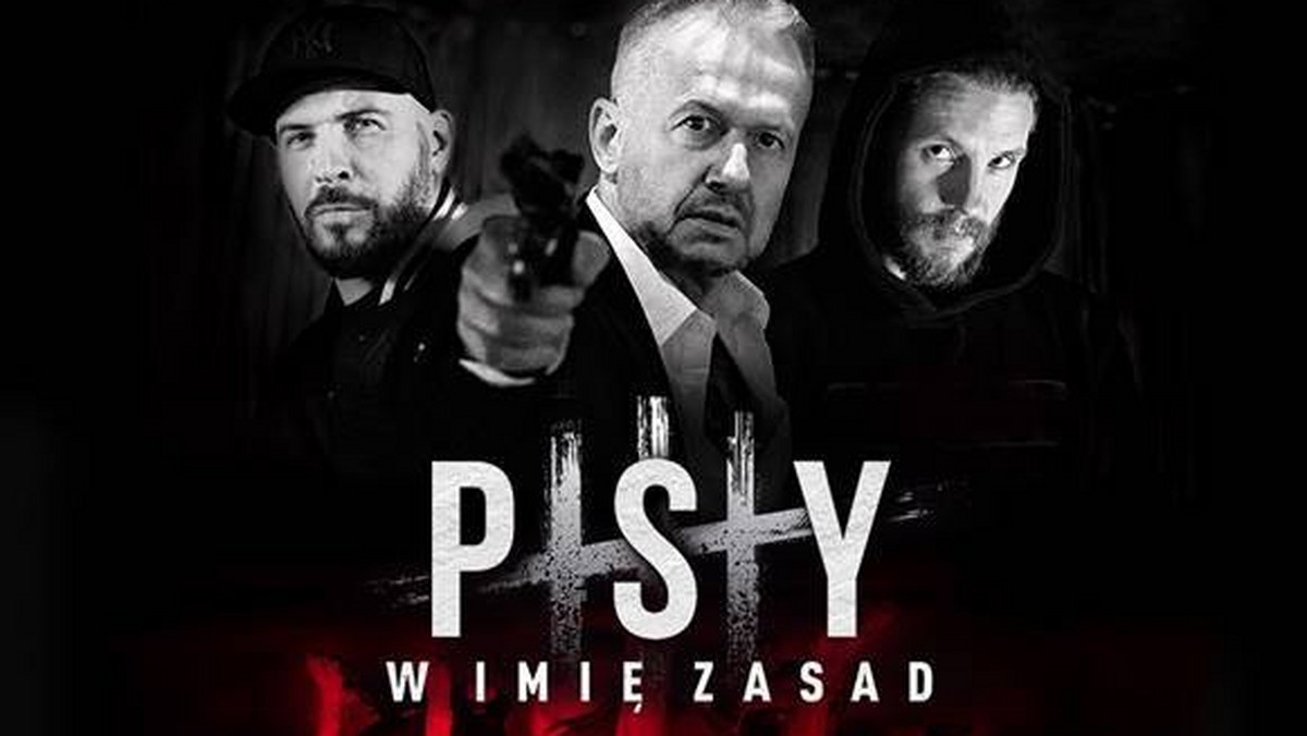 2 grudnia na platformach streamingowych odbyła premiera singla promującego film "Psy 3. W imię zasad". Wyczekiwana przez fanów nowa odsłona kultowych „Psów” Władysława Pasikowskiego wejdzie na ekrany kin już 17 stycznia 2020 roku. Z tej okazji doszło do niecodziennej kolaboracji. Raper O.S.T.R. oraz grający jedną z ról w filmie i jednocześnie debiutujący na polskim rynku muzycznym aktor Sebastian Fabijański, stworzyli utwór "Psy. W imię zasad".