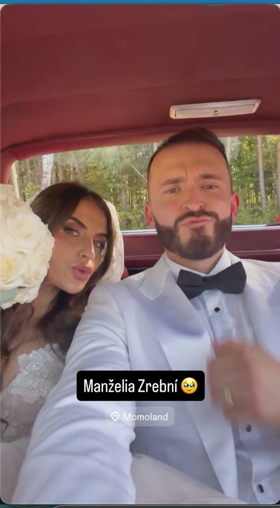 Influencer a komik Matej Zrebný s manželkou Martinou.