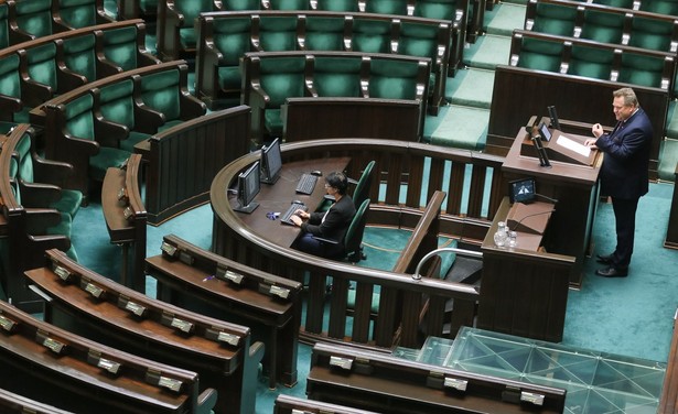 Krzysztof Mieszkowski ocenił podczas sejmowej debaty, że to, co się wydarzyło w ostatnim czasie w telewizji publicznej "woła o pomstę do nieba"