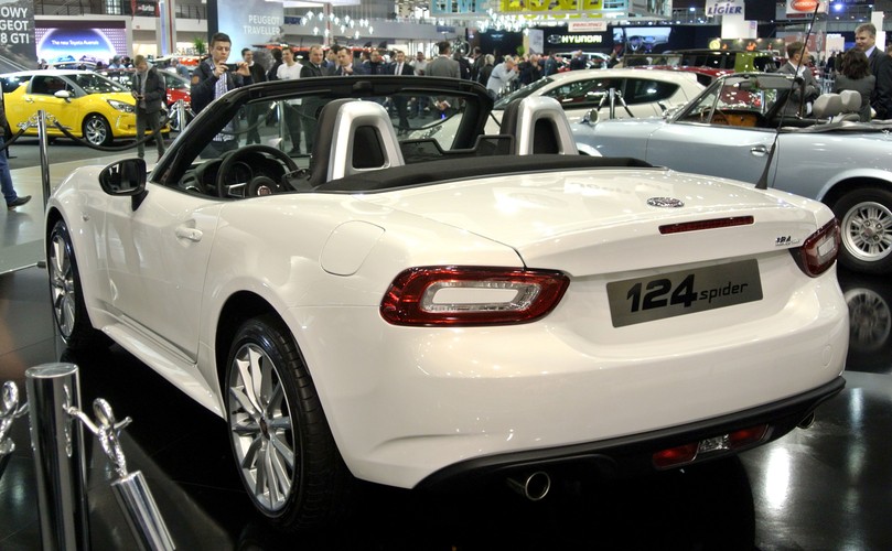 Fiat 124 Spider