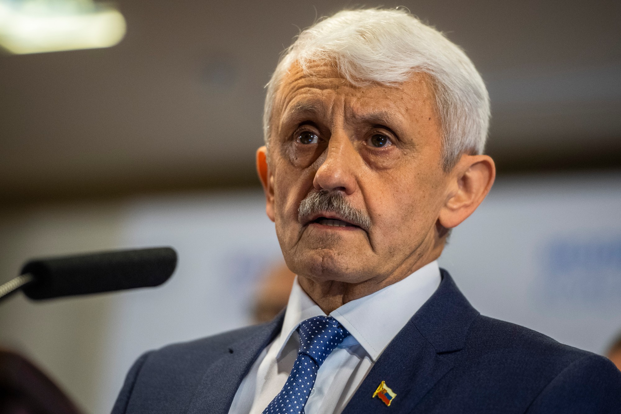 Dzurinda predstavil nový politický projekt s názvom Modrá koalícia na tlačovej konferencii v Bratislave.