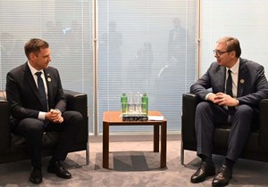 Aleksandar Vučić, Tomas Taraba