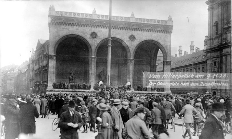 Odeonsplatz tuż po puczu