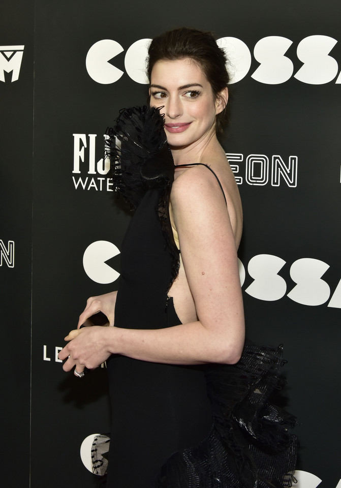 Anne Hathaway na premierze filmu "Colossal"