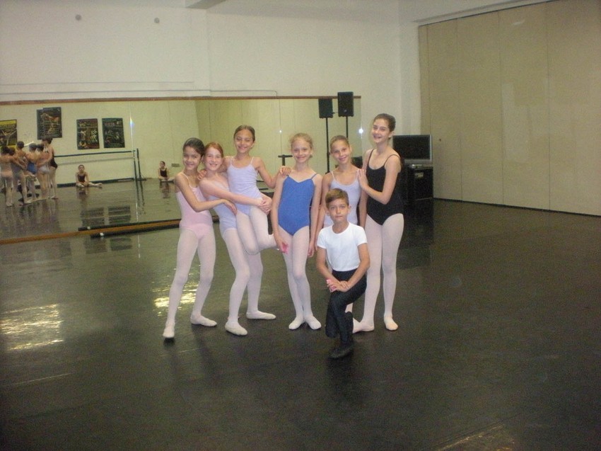 Učenici Baletske škole Nacionalne fondacije  za igru