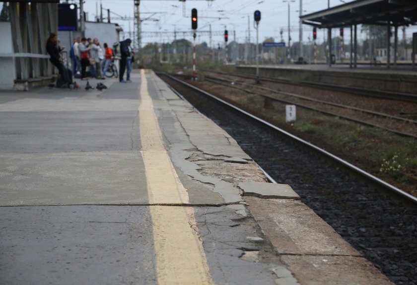 Kolejarze wyremontują perony na Zachodnim