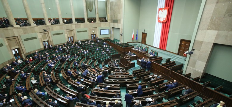 "Polska ma być wolna od GMO". Politycy PiS kontra PO i PSL