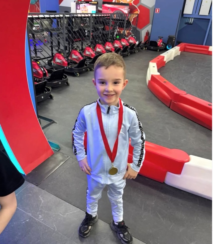 Željko sa medaljom oko vrata