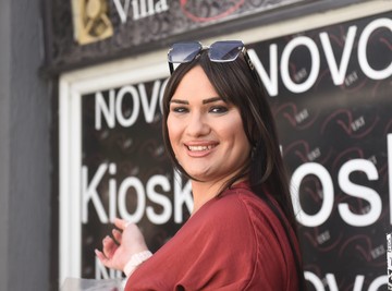 Prva fotografija obnaženih grudi Ane Nikolić koja je nekada bila Mika Vasić: Kao da ju je majka priroda stvorila ovakvu! 