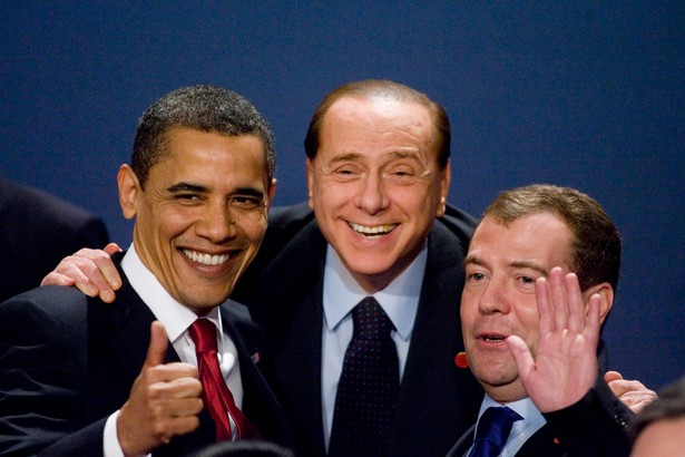 Barack Obama, Silvio Berlusconi, Dimitrij Miedwiediew po szczycie G20 w Londynie. Fot. Bloomberg