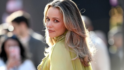 Rachel McAdams művészi fotókon mutatta meg hónaljszőrét: „Ez az én testem”