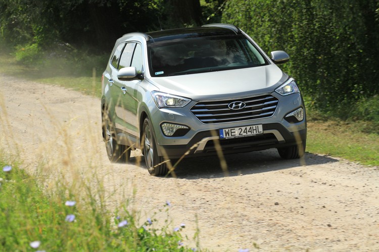 Hyundai grand santa fe