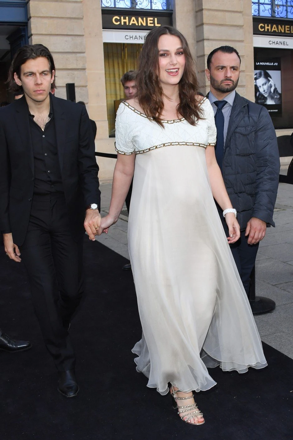 GLUMICA PONOVO TRUDNA Više se ne krije, POKAZALA JE STOMAK i čestitke pljušte