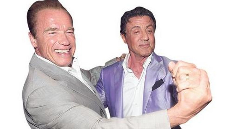 Schwarzenegger Stallone-val ropta