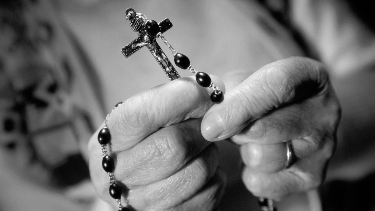 Rozpoczęła się Ogólnoświatowa Sztafeta Różańcowa w intencji księży. W Sanktuarium Matki Bożej Licheńskiej modlitwy będą trwały 24 godziny.