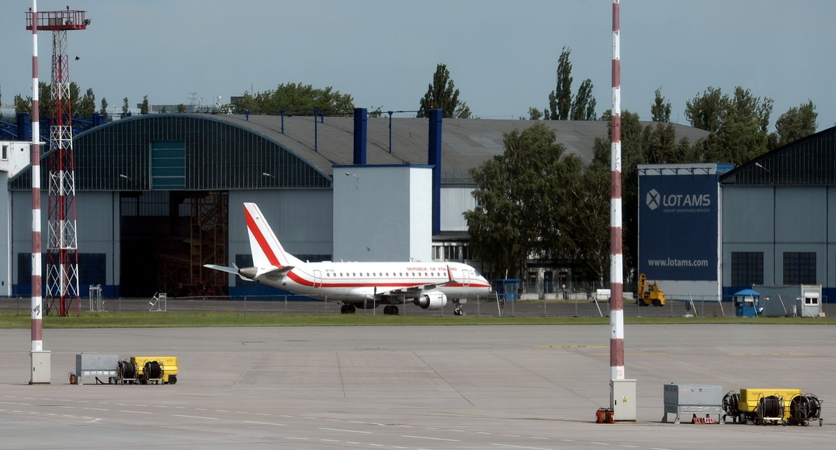 Rządowy samolot Embraer 175, który uległ awarii podczas startu