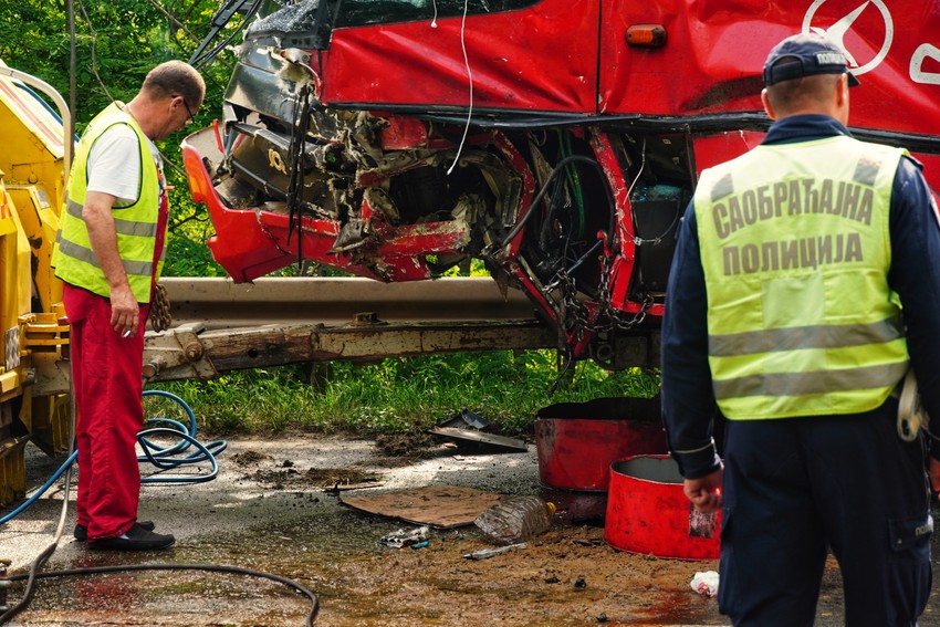 Nesreća na putu Mladenovac - Mali Požarevac