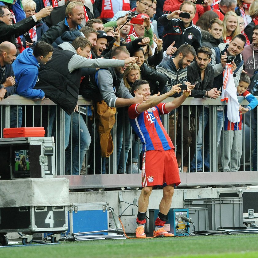 Robert Lewandowski w wywiadzie dla "Cafe Futbol" przyznał, że odejdzie z Bayernu! Jeszcze nie wie gdzie.