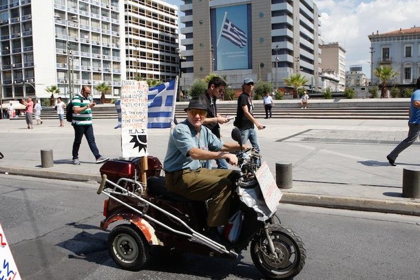 Emeryci grecja protest 1