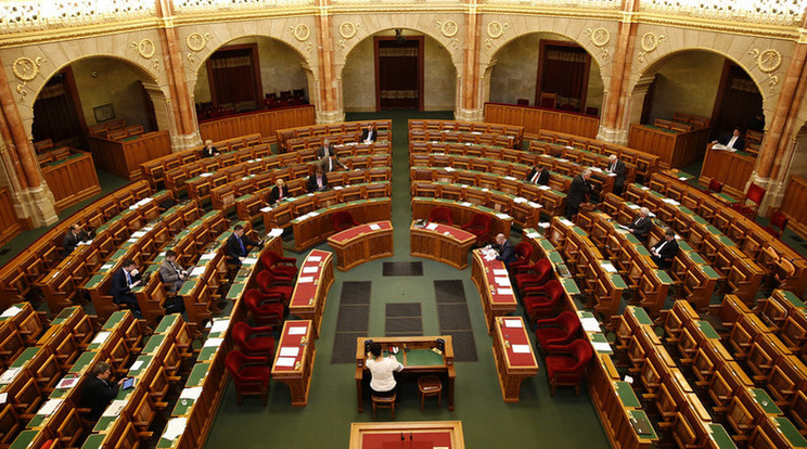 A testület többek között azt várja el a kormánytól, hogy növelje a magyar törvényhozás átláthatóságát /Fotó: Shutterstock
