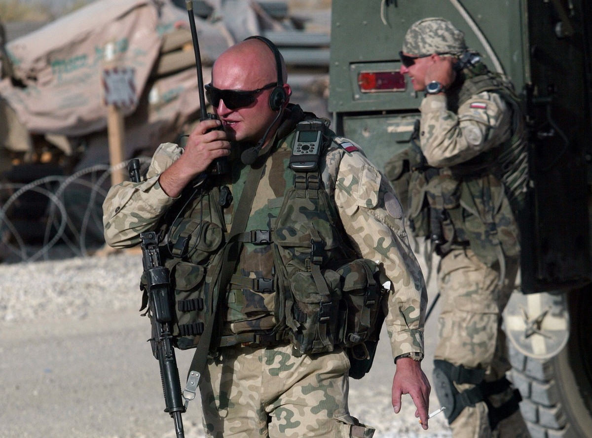 Rząd przygotowuje awaryjny plan wzmocnienia wojskowych służb specjalnych