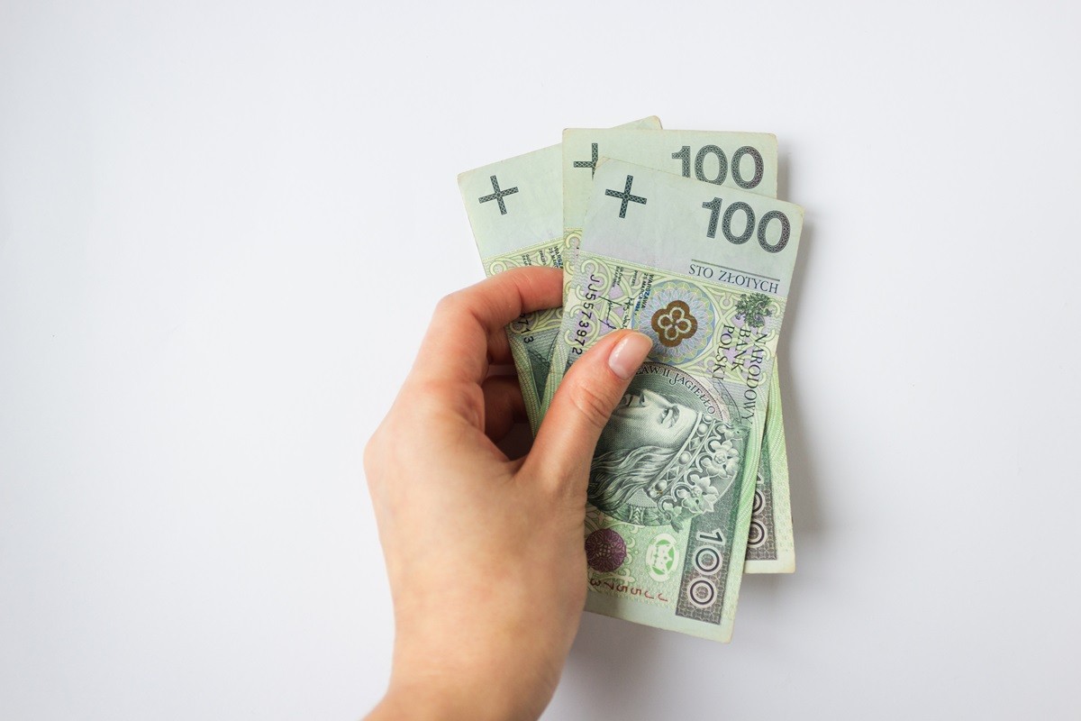 300 zł na dziecko dobry start 300 plus kiedy wniosek