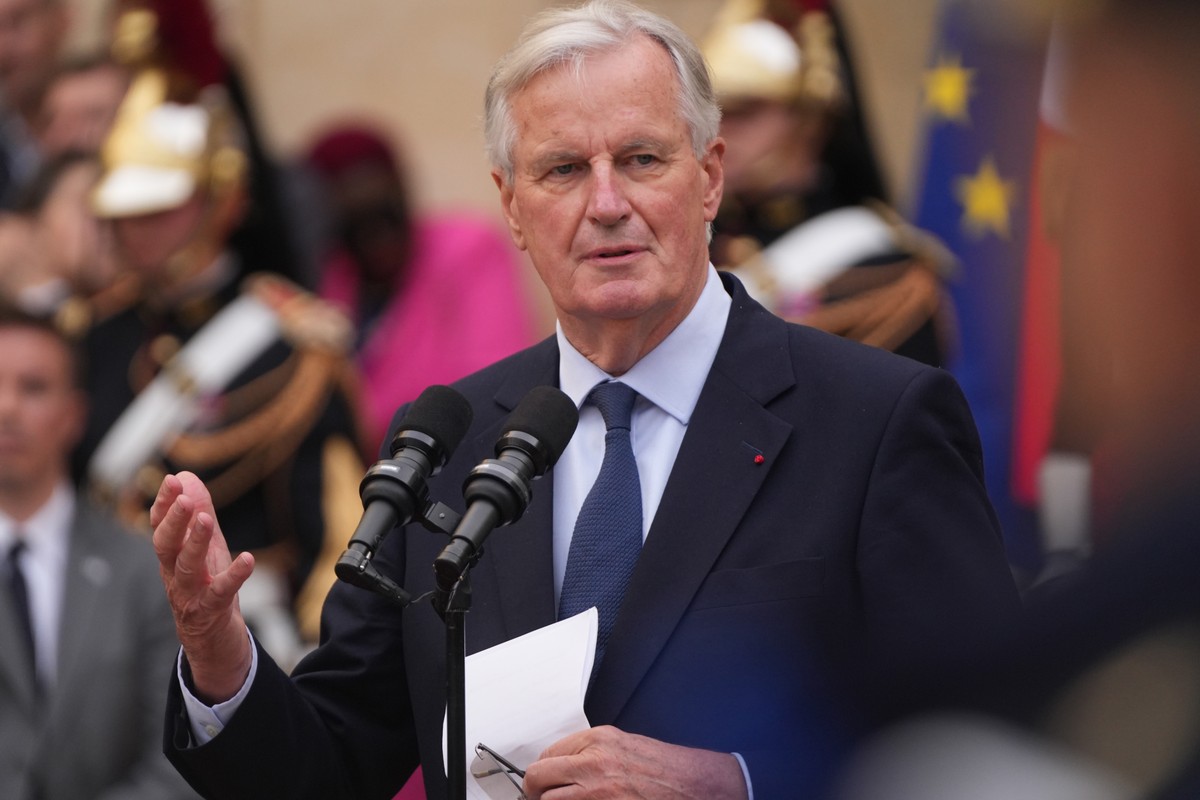Michel Barnier, premier Francji, próbuje przywrócić porządek w kraju