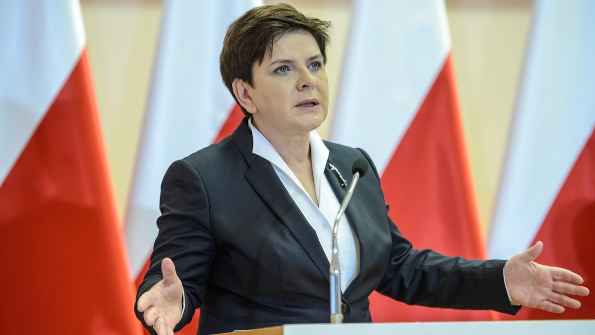 Reforma edukacji jest dobrze przygotowana; nie ma żadnych zagrożeń, jeśli chodzi o finansowanie zmian - powiedziała premier Beata Szydło dziś podczas wizyty w Zespole Szkół Technicznych im. Tadeusza Kościuszki w Leżajsku (Podkarpackie).