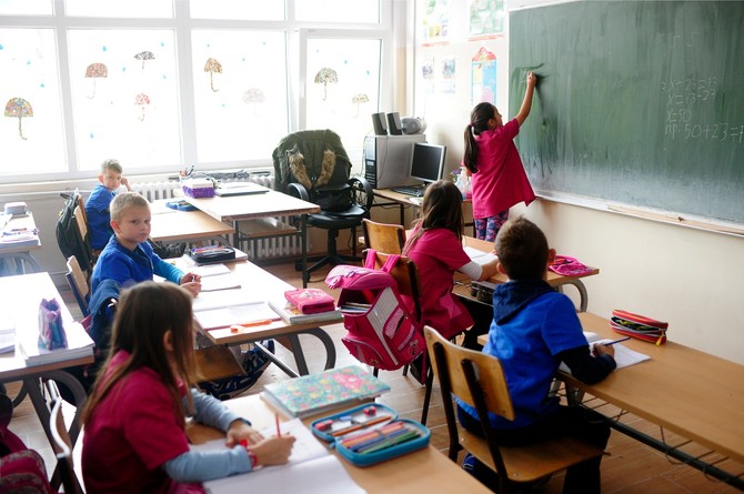 Oprez: Virusni konjuktivitisi mogu da poprime oblik epidemije u vrtićima i školama