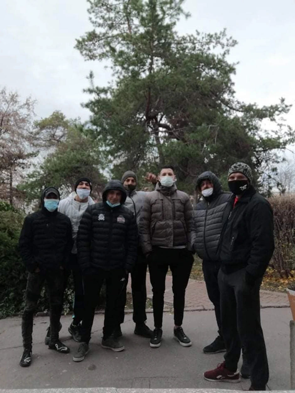 Kragujevčani koji pomažu u KC