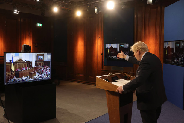 Boris Johnson podczas przemówienia do ukraińskiego parlamentu