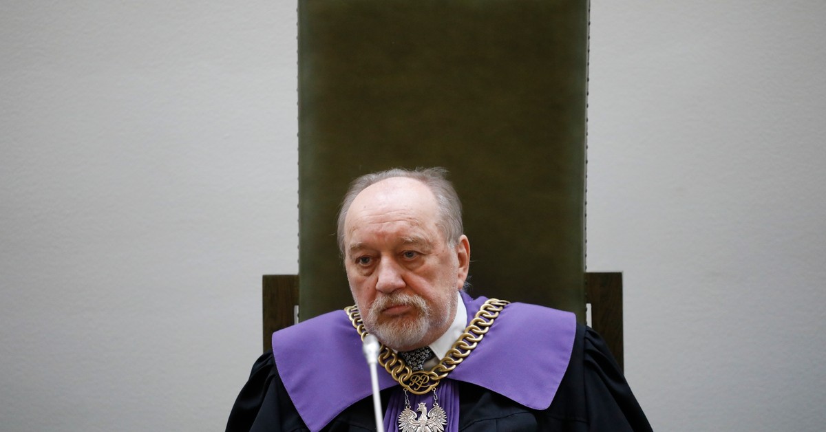 Rzecznik SN: Prezes Iwulski nie orzeka. Obrończyni sędziego zaprzecza - Vimarsana News