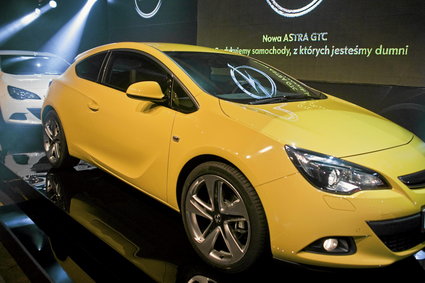 Gliwicki Opel ratuje się przed zwolnieniami pracowników