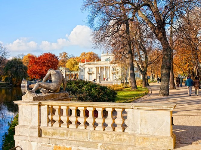 Łazienki Królewskie w Warszawie