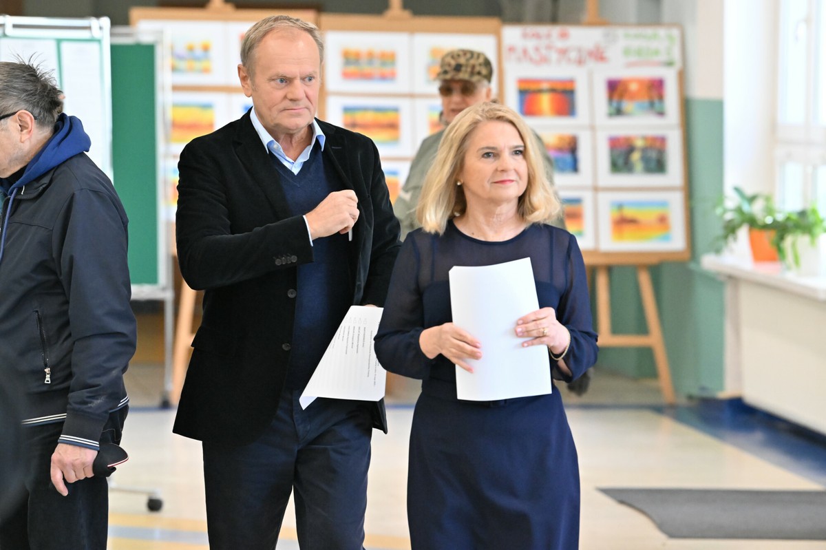 Ostre słowa Donalda Tuska po ogłoszeniu exit poll. "Ani kroku wstecz"
