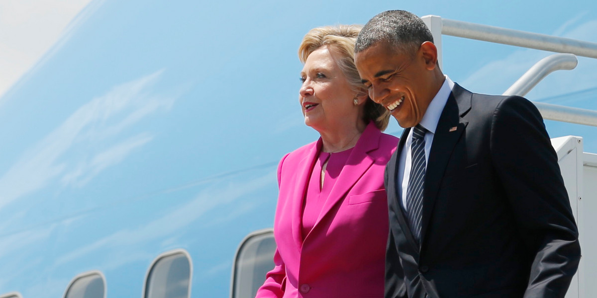 Hillary Clinton and Barack Obama deplane from Air Force One in North Carolina.